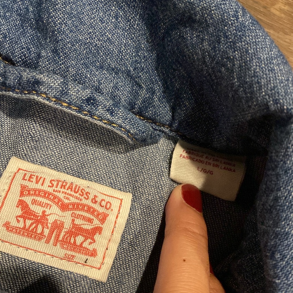 ‼️LEVI’S‼️ - Picture 4 of 9